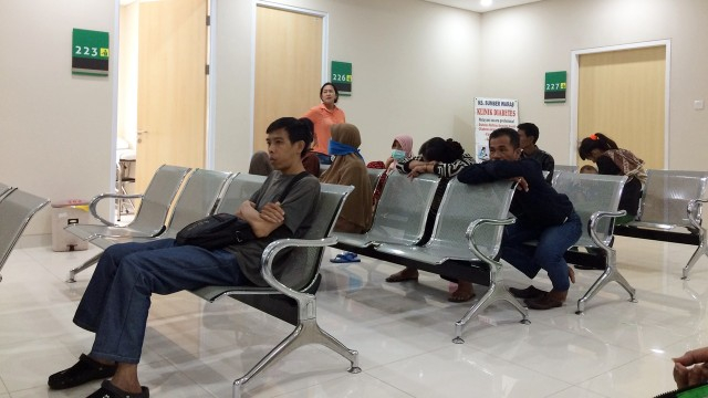 Ilustrasi antrean rumah sakit. Foto: Kumparan. 