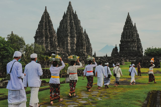 Tawur Agung Kesanga yang digelar di Candi Prambanan. Foto: Istimewa.