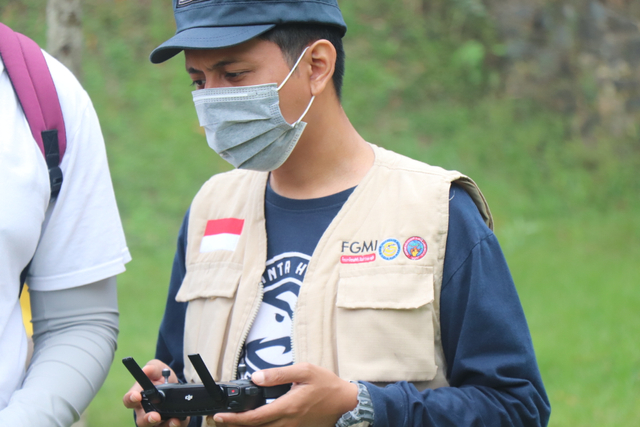 Teknologi Unmanned Aerial Vehicle (UAV) dapat dimanfaatkan sebagai alat bantu pengurangan risiko bencana. Foto: Muhammad Rizqy Septyandy (Dokumentasi Pribadi)