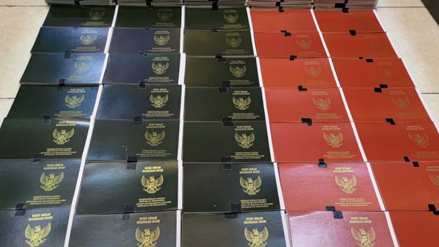 Barang bukti buku nikah palsu yang disita polisi. Foto: Dok. Istimewa