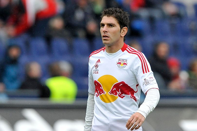 Jonathan Soriano saat berseragam RB Salzburg. Foto: AFP/Getty Images