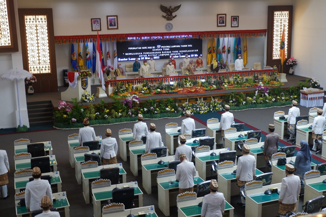 Sidang Paripurna istimewa DPRD Provinsi Lampung dalam rangka HUT Lampung ke 57, Kamis (18/3) | Foto : Adpim Pemprov Lampung
