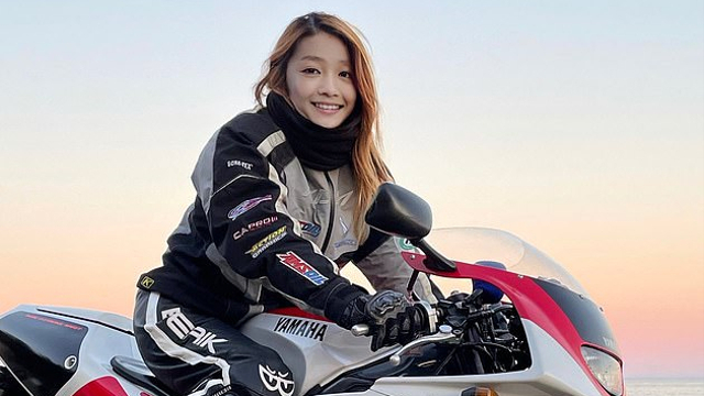 Biker Cantik asal Jepang ternyata pria berusia 50 tahun. dok. Twitter/@azusagakuyuki