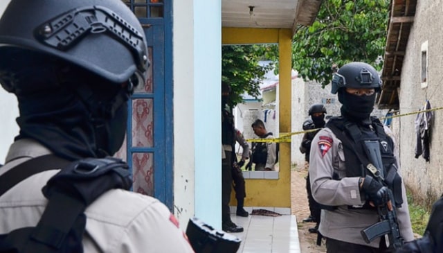 Ilustrasi penggeledahan rumah terduga teroris. ANTARA FOTO