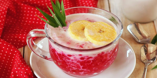 Resep kolak pisang mutiara. Foto: Biem.co