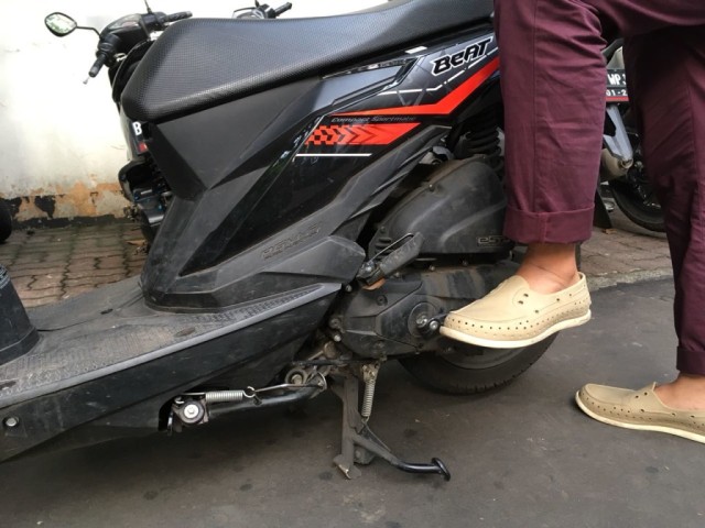 Engkol Motor (Foto: Alfons Hartanto/kumparan)