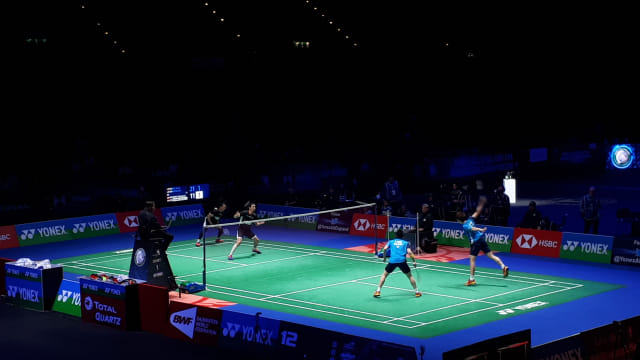 Pertandingan final antara Mohammad Ahsan/Hendra Setiawan dan Aaron Chia/Soh Wooi Yik (Malaysia), Minggu (10/3), di Arena Birmingham. Foto: Karina Nur Shabrina/kumparan