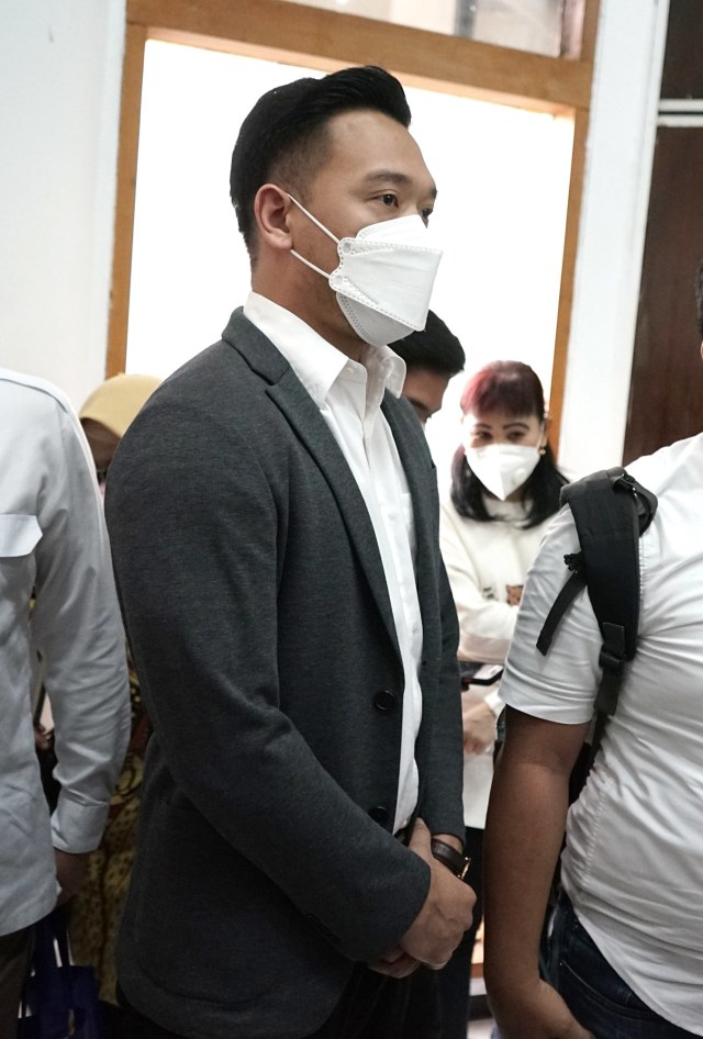 Michael Yukinobu saat hadir menjadi saksi di Pengadilan Negeri Jakarta Selatan, Jakarta, Senin, (22/3/2021). Foto: Ronny