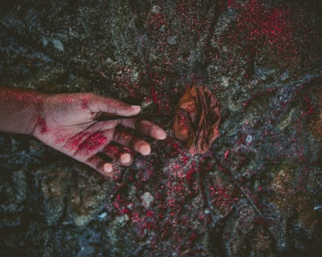 Ilustrasi jenazah. FOto: Unsplash,/Javardh