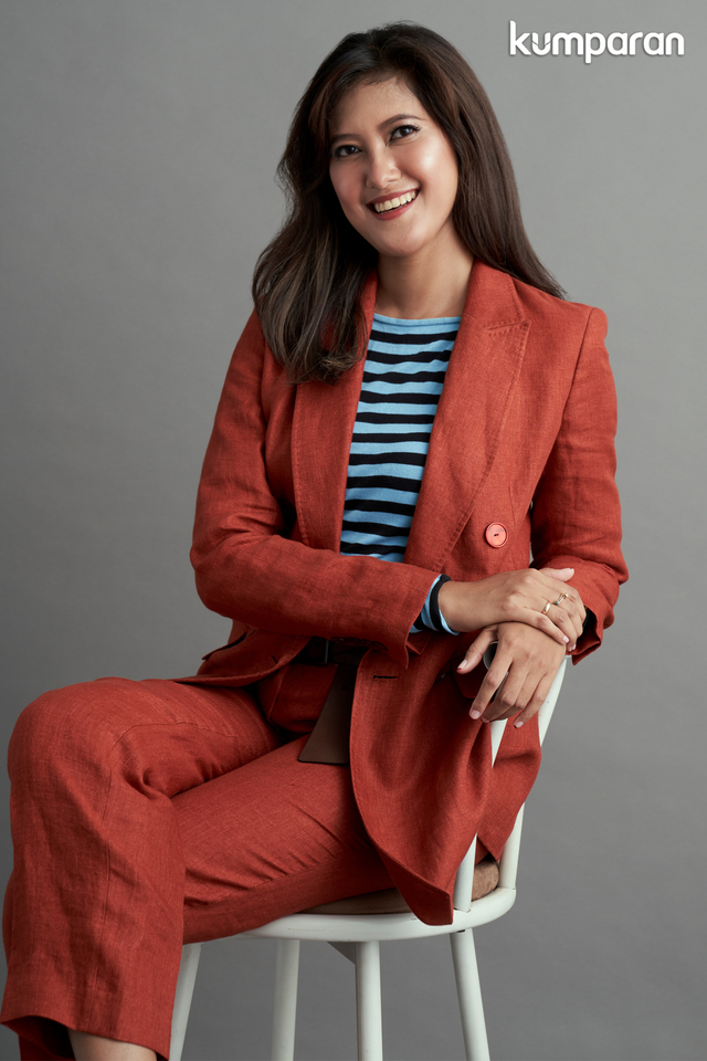 Windy Natriavi, Co-Founder dan Chief of Product AwanTunai dan Co-Founder & Chief of Lady Boss WomenWorks. Foto: Norman Fideli, Stylist: Anantama Putra, Blazer & Celana: Massimo Dutti.