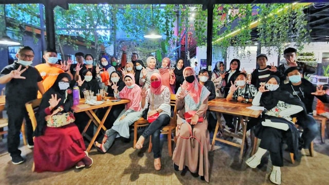 Para member TDA Malang usai pelatihan basic class shopee.(dok/TDA Malang).