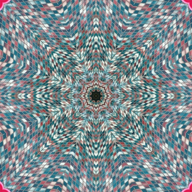 Komposisi simetris. Foto: Pixabay