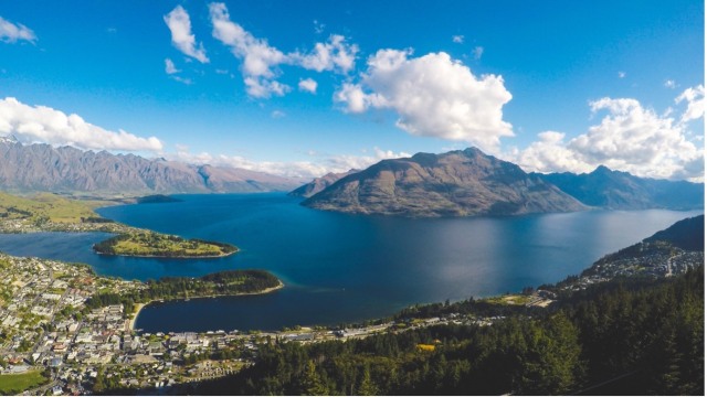 Keindahan Queenstown Selandia Baru. (Foto: Ömer Faruk Bekdemir/Unsplash)