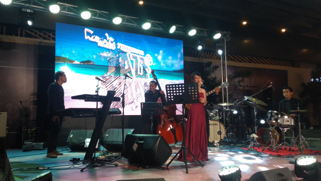 Penampilan Band Cheppy Soekardi Quintet with Cinthya di Batam Jazz 2021. Foto: Milyawati/kepripedia.com