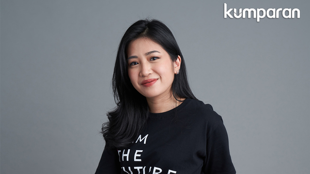 The Future Makers,Tania Soerianto. Foto: Norman Fideli, Fashion Stylist: Anantama Putra. Rok Jeans: Coach.