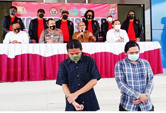 Dua pelaku vandalisme di Kota Pangkalpinang.