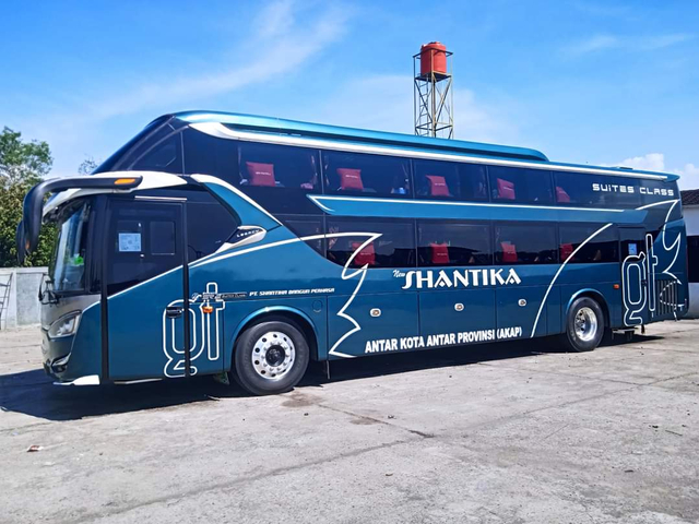 Bus Suites Class PO Shantika. Foto: dok. PO Shantika