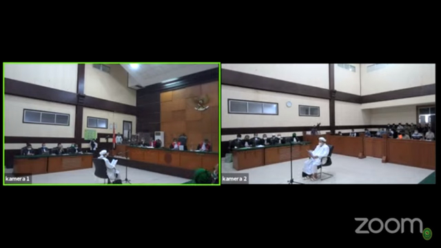 Siaran langsung sidang lanjutan Habib Rizieq di Pengadilan Negeri Jakarta Timur, Selasa (30/3). Foto: YouTube/Pengadilan Negeri Jakarta Timur