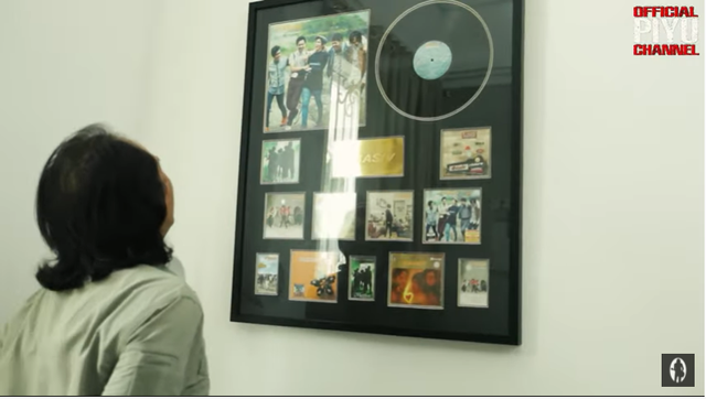 Koleksi Rian D'Masiv. Foto: YouTube Official Piyu Channel