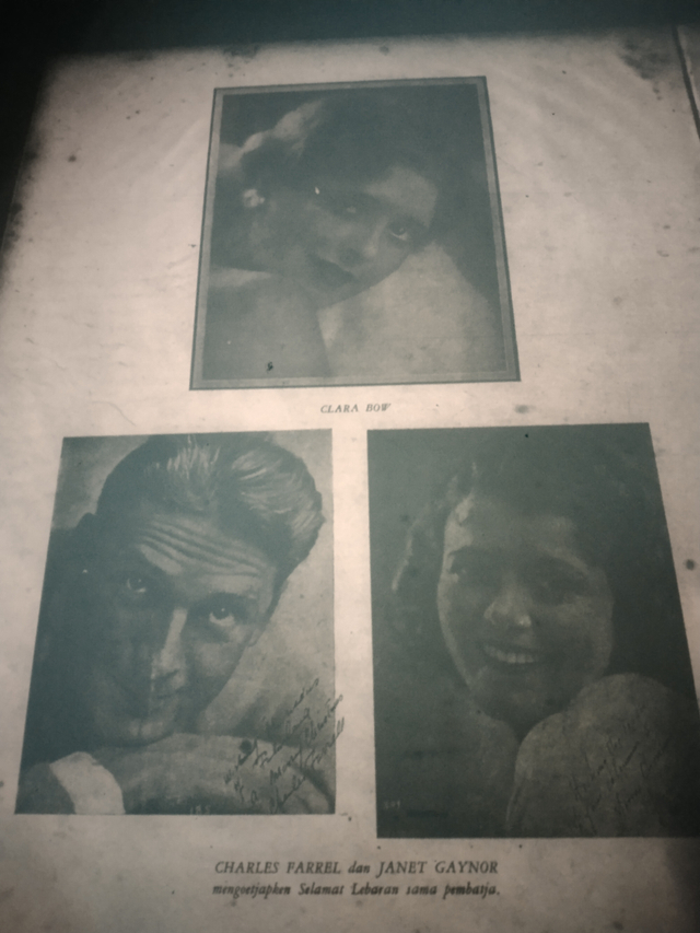 Charles Farrel dan Janet Gaynor mengucapkan "Selamat Lebaran" untuk pembaca (Doenia Film dan Sport no. 5, 1 Maret 1930)