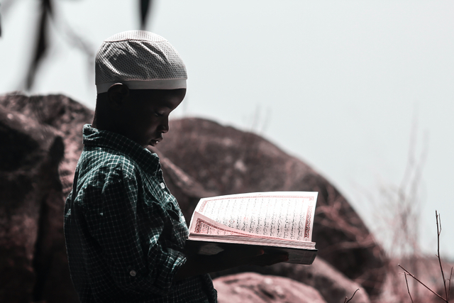 kandungan surat Al Qadr menurut hadist dan ulamaSumber foto : https://www.pexels.com/