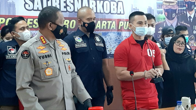 Rilis kasus narkoba bintang FTV Agung Saga. Foto: Istimewa