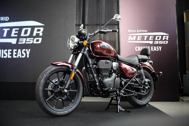 Royal Enfield Meteor 350 meluncur di Indonesia. Harga di bawah Rp 100 jutaan. Foto: Bangkit Jaya Putra/kumparan