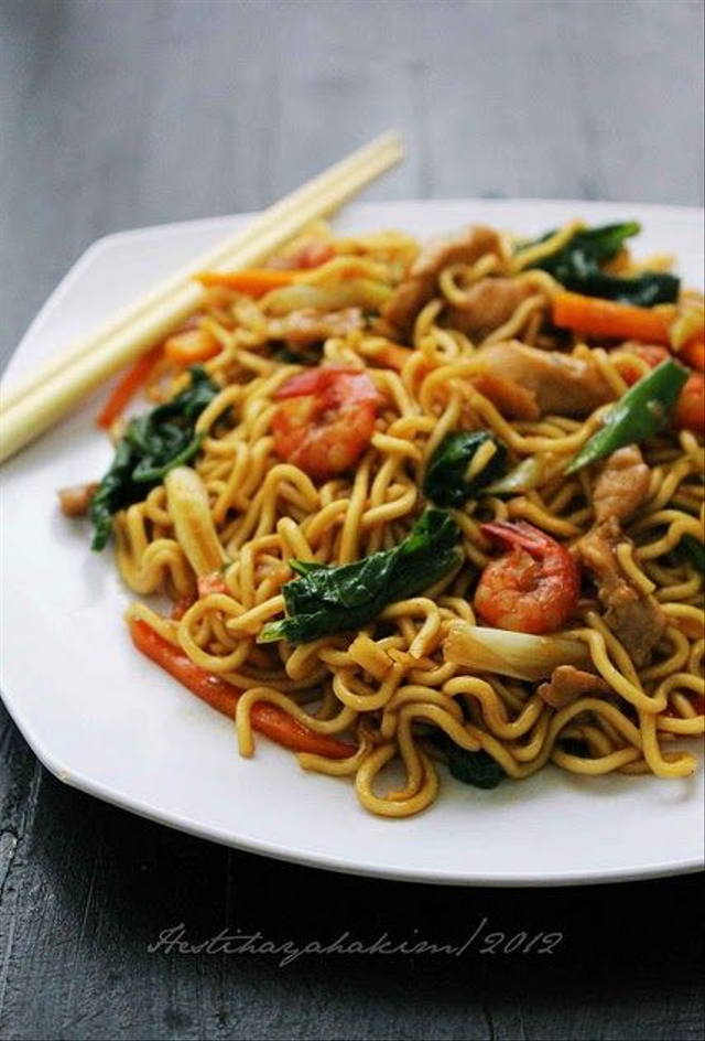 Resep mi goreng saus tiram, sumber: Pinterest