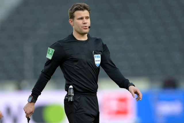 Wasit Jerman, Felix Brych. Foto: Soeren Stache/REUTERS
