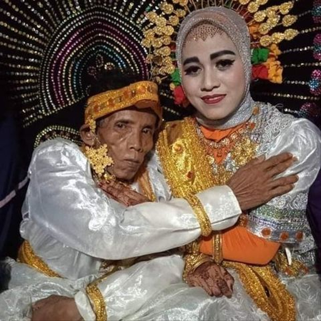 Kakek 58 tahun di Sulsel nikahi gadis 19 tahun. Foto: Dok. Istimewa