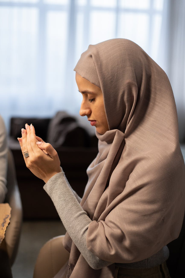 Ilustrasi niat dan tata cara bayar utang puasa Ramadhan karena haid. Foto: Pexels