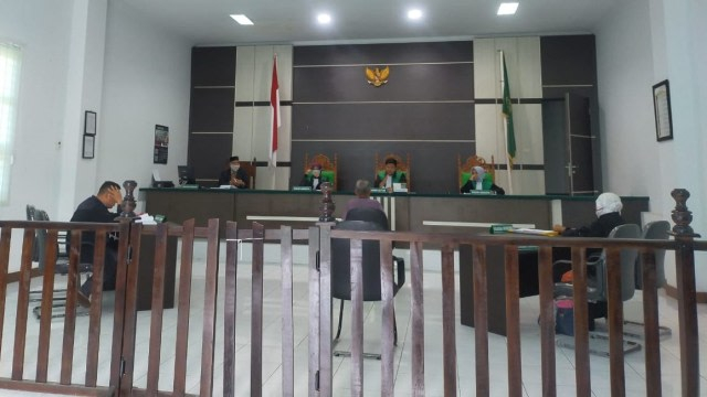 Ilustrasi ruang sidang Mahkamah Syariyah Jantho, Aceh Besar.