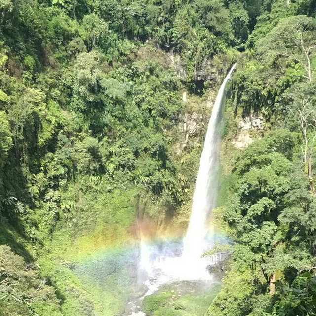 Coban Pelangi. Foto: Instagram @cobanpelangi