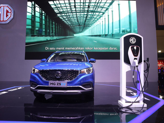 Mobil listrik MG ZS. Foto: Ghulam Muhammad Nayazri / kumparanOTO