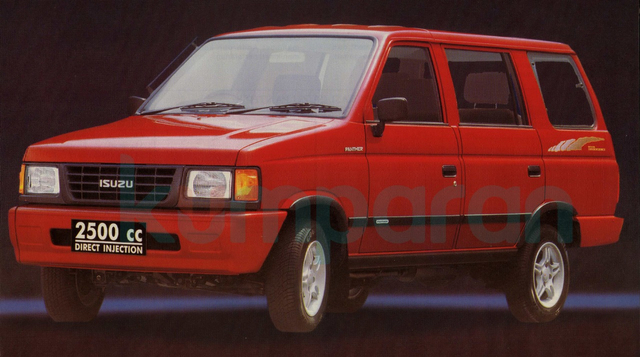 Bernostalgia dengan Isuzu Panther. Foto: Isuzu Indonesia