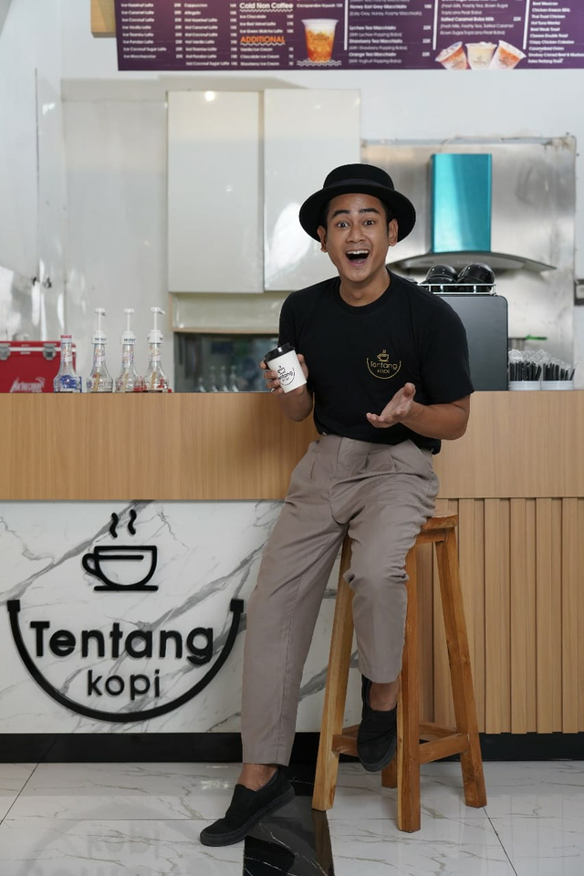 Dwi Andhika buka bisnis kopi. Foto: Dokumentasi pribadi