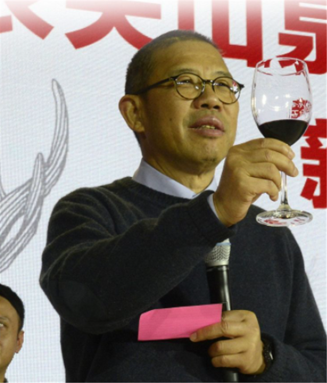 Zhong Shanshan/Instagram/@bloombergbusiness