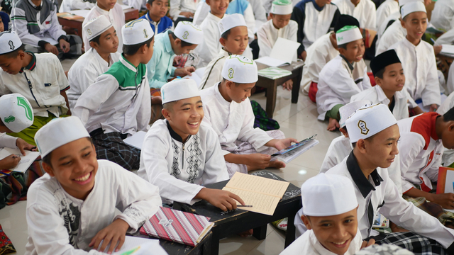 Ilustrasi santri di pesantren. Foto: Shutter Stock