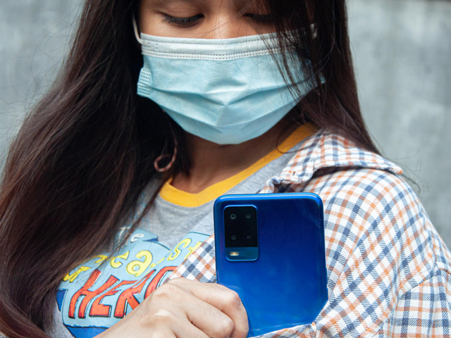 Smartphone Oppo A54 Foto: Kevin S. Kurnianto/kumparan