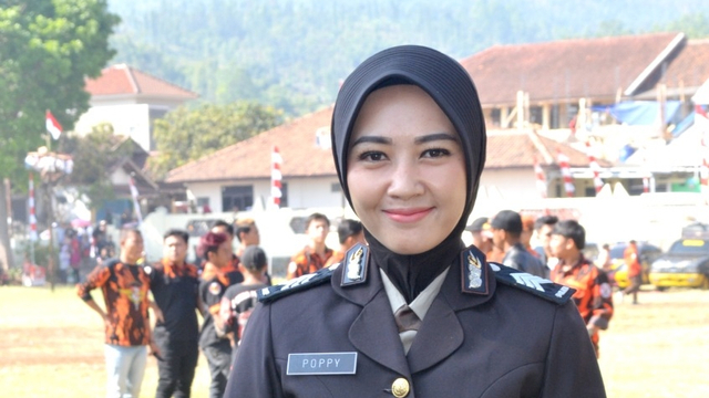 Bripka Poppy Puspasari, anggota Unit Perlindungan Perempuan dan Anak (UPPA) Satuan Reserse Kriminal Polres Garut. Foto: Dok. Istimewa