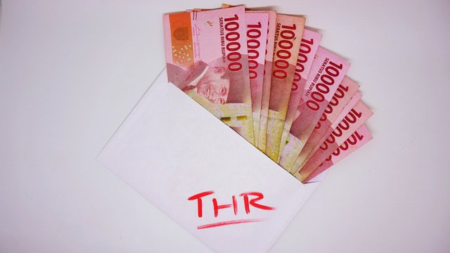 Ilustrasi THR Ramadhan. Foto: Shutter Stock