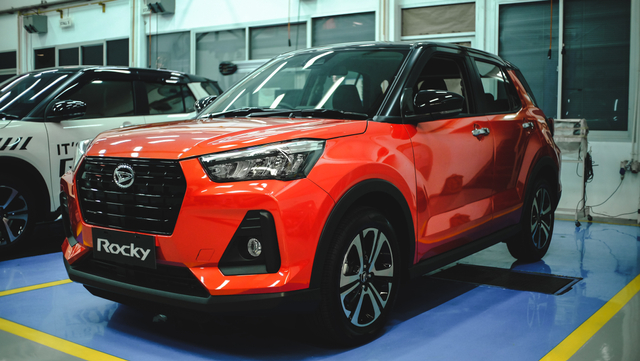 Tampilan depan Daihatsu Rocky. Foto: Bangkit Jaya Putra/kumparan