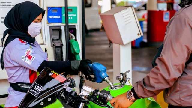Pertamina diskon pembelian Pertamax Series dan tabung Bright Gas via MyPertamina selama sebulan.  Foto: Pertamina