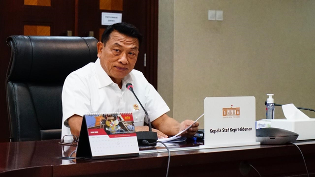 Kepala Staf Kepresidenan Dr. Moeldoko saat menggelar Rakor terkait PCR bersama Kementerian Tenaga Kerja dan Kementerian Kesehatan. Foto: Dok. KSP