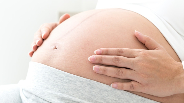 Cara Atasi Kulit Kering saat Hamil. Foto: Shutterstock 