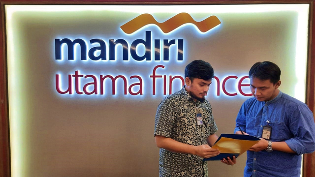 Pembiayaan mobil bekas di Mandiri Utama Finance (MUF). Foto: Akhsan Catur Nugroho