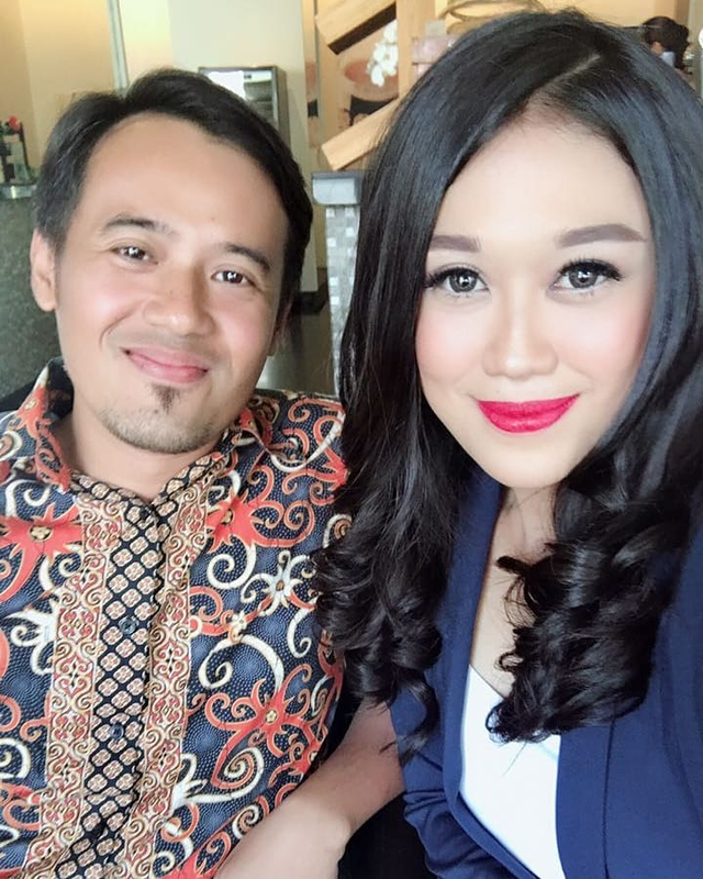 Azo uzunligi 12 sm Yosh va sochilgan mushuklar