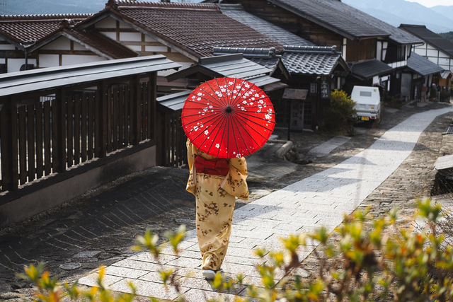 Ilustrasi Photo by Evgeny Tchebotarev from Pexels