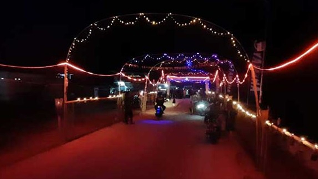 Tumbilotohe, Tradisi Nyalakan Lampu di Penghujung Ramadhan, Parigi Moutong, Sulteng. Foto: Istimewa