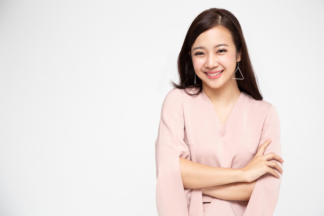 Ilustrasi perempuan tampak awet muda. Foto: Shutterstock